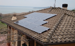 Impianto solare termico Lago Trasimeno 2,990 KWP